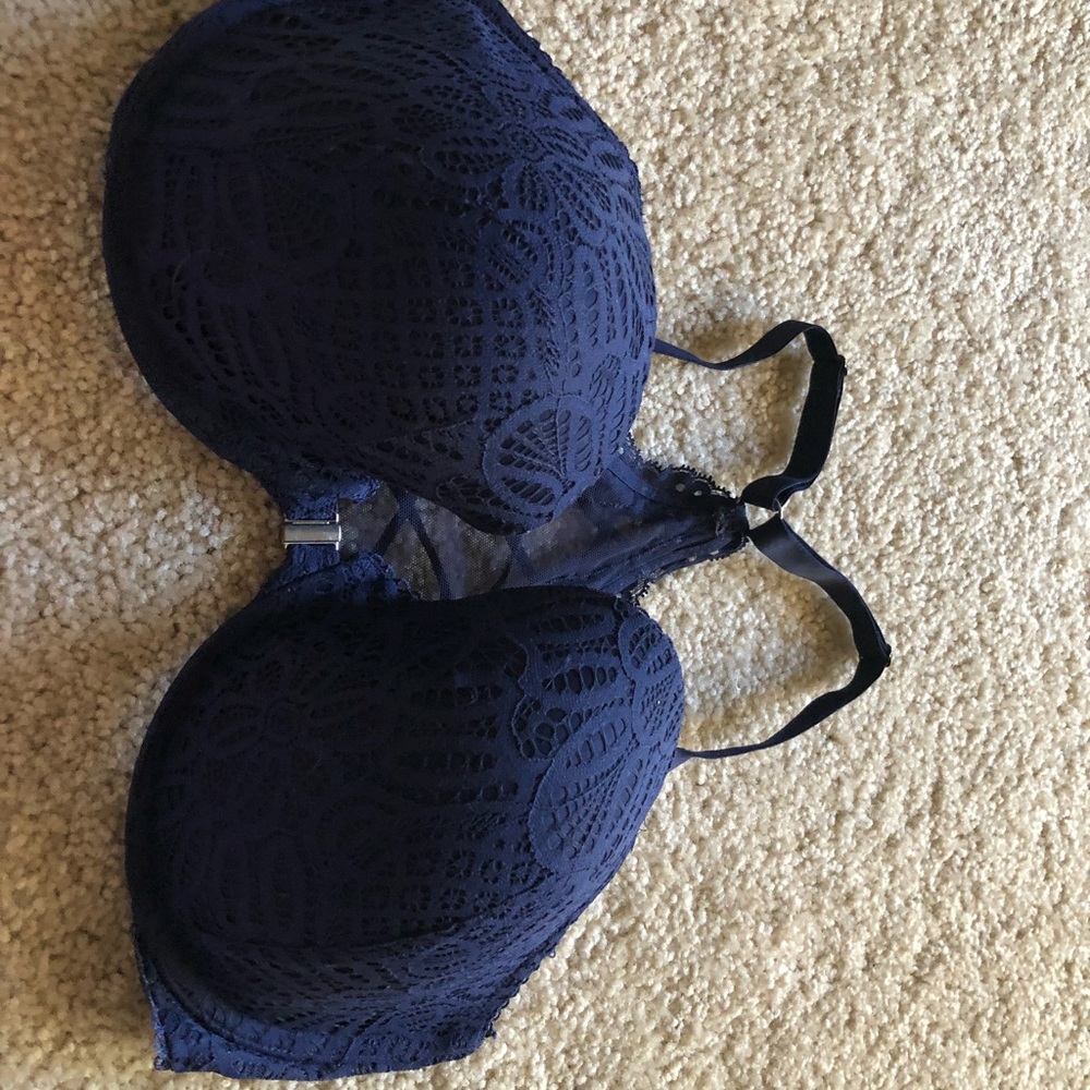 Victoria’s Secret Dream Angels Front-Close Demi